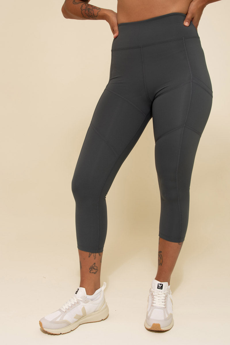 Cropped hotsell workout pants